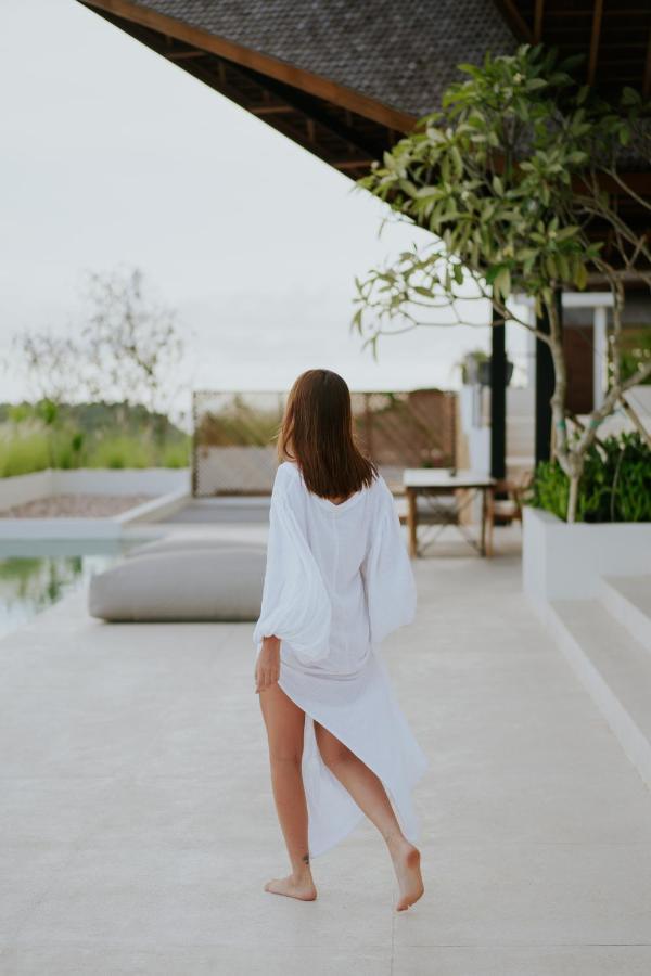 Luxury Ocean View Villas With Private Cook And Free Gym Membership Kuta  エクステリア 写真