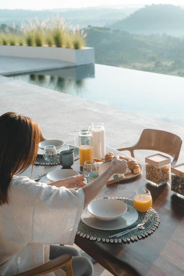 Luxury Ocean View Villas With Private Cook And Free Gym Membership Kuta  エクステリア 写真