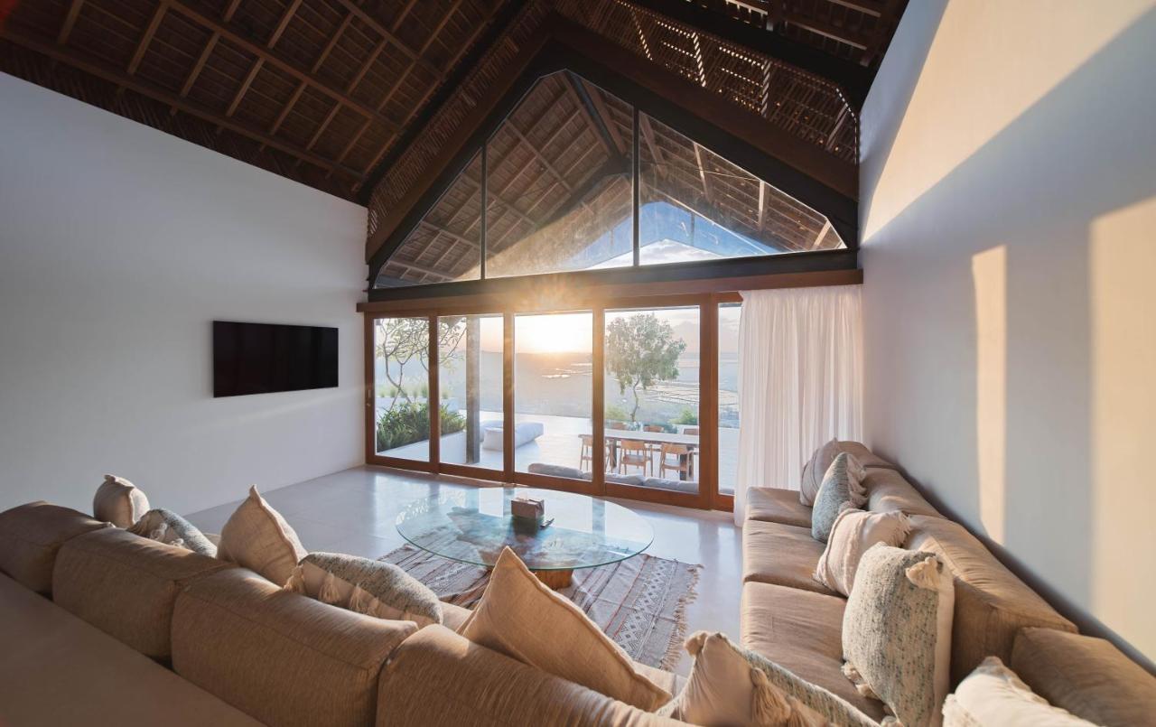 Luxury Ocean View Villas With Private Cook And Free Gym Membership Kuta  エクステリア 写真