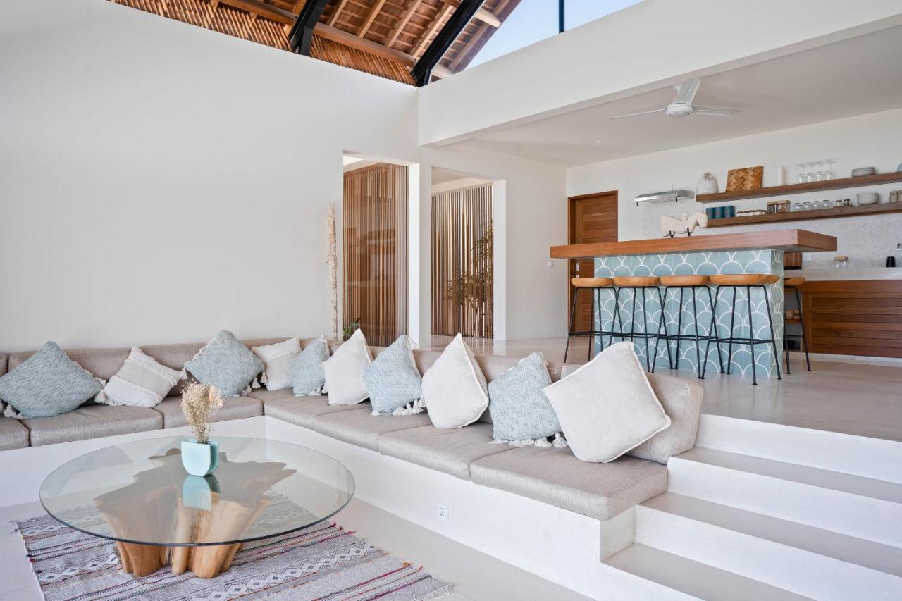 Luxury Ocean View Villas With Private Cook And Free Gym Membership Kuta  エクステリア 写真